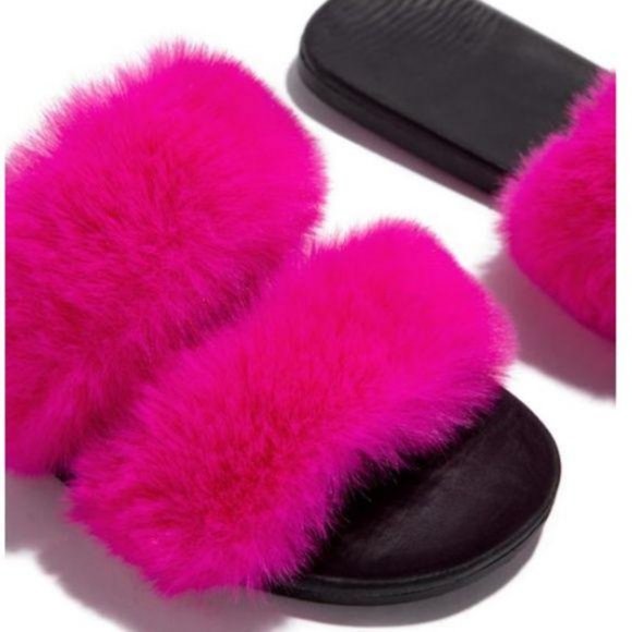 Faux Fur Double Band Slides in Pink - Picture 3 of 5